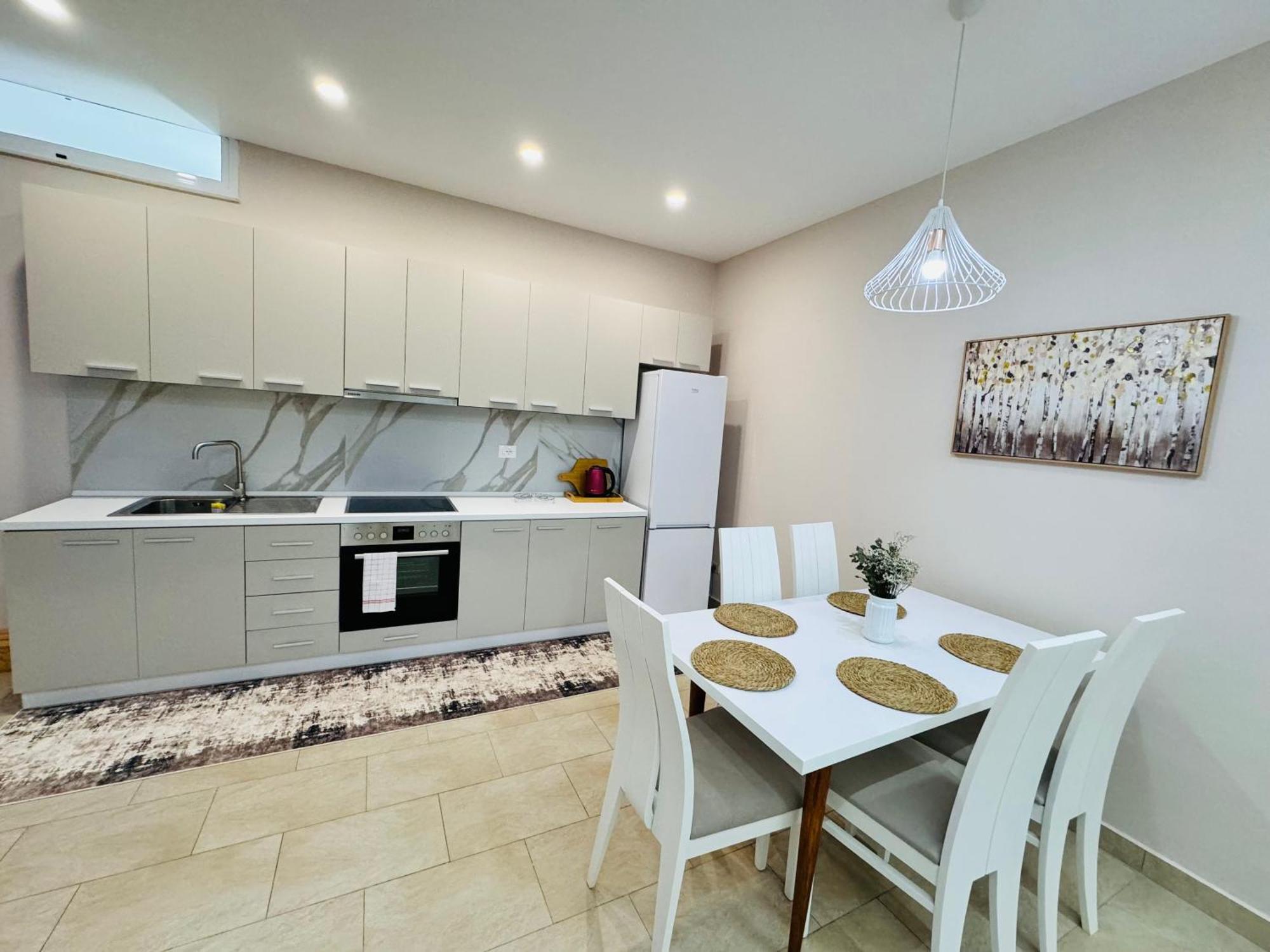 Edi Apartament Center Shkodër Esterno foto
