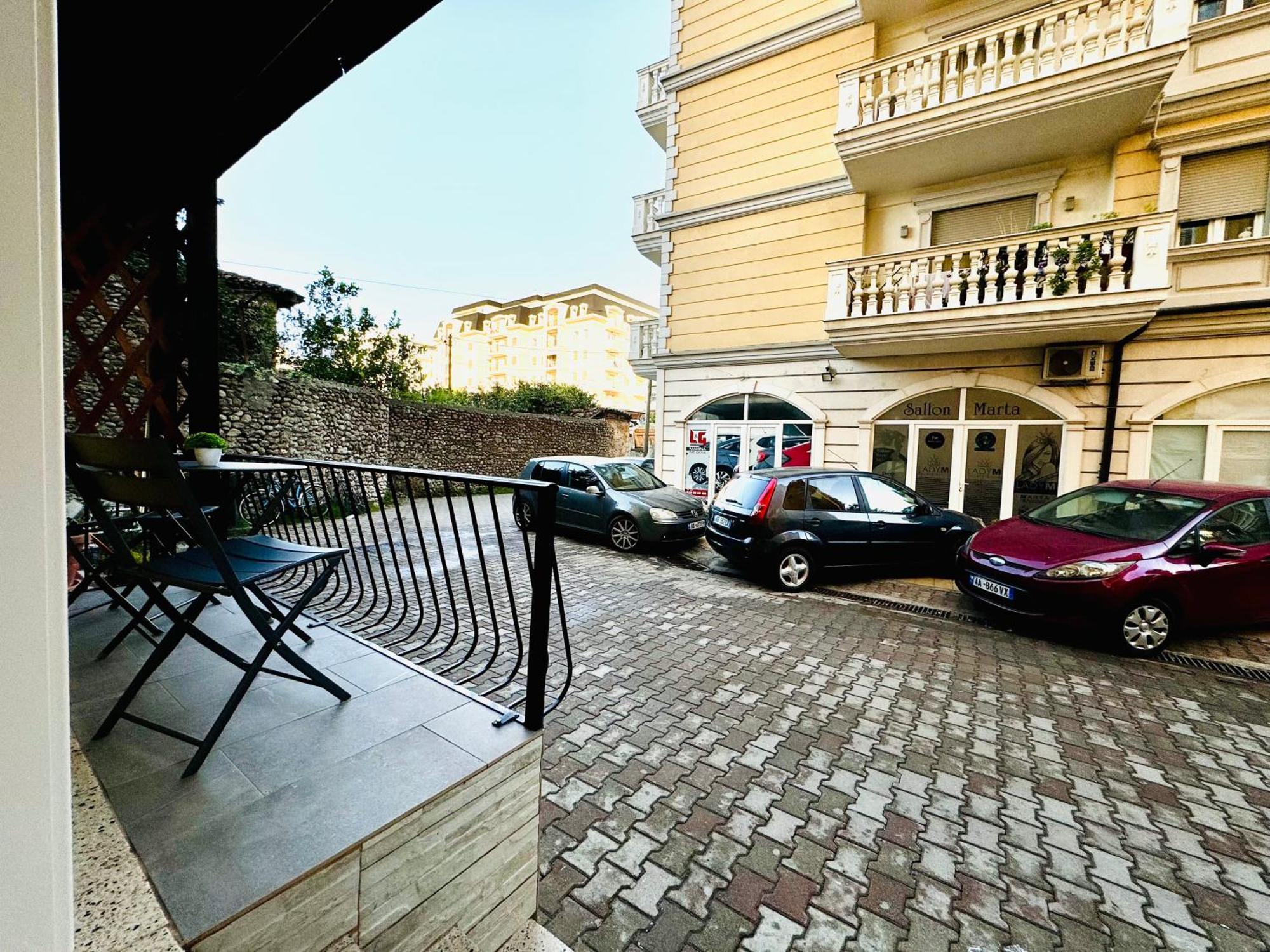 Edi Apartament Center Shkodër Esterno foto